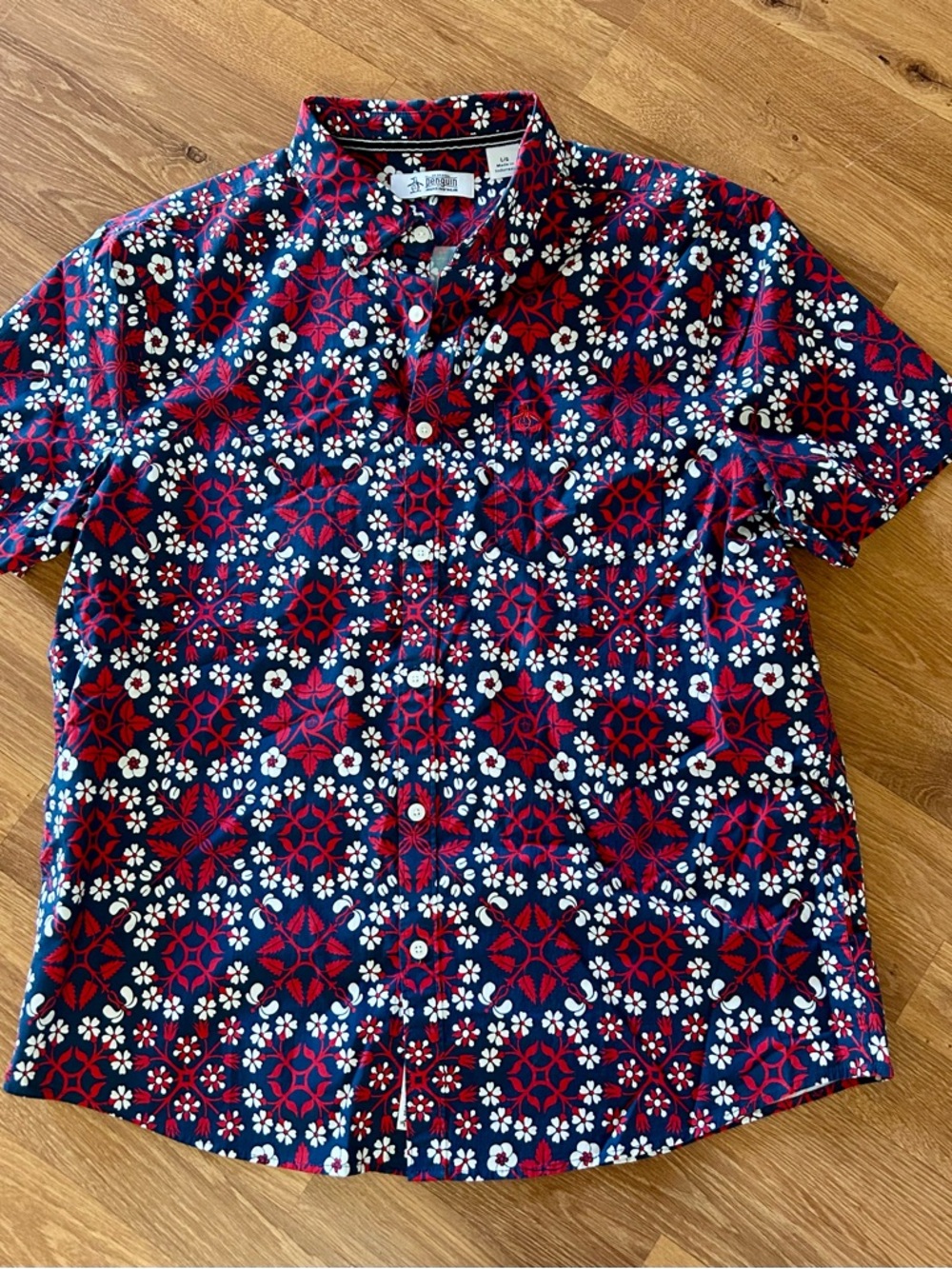 Penguin Men's Navy Floral Short-Sleeve Button-Up Shirt